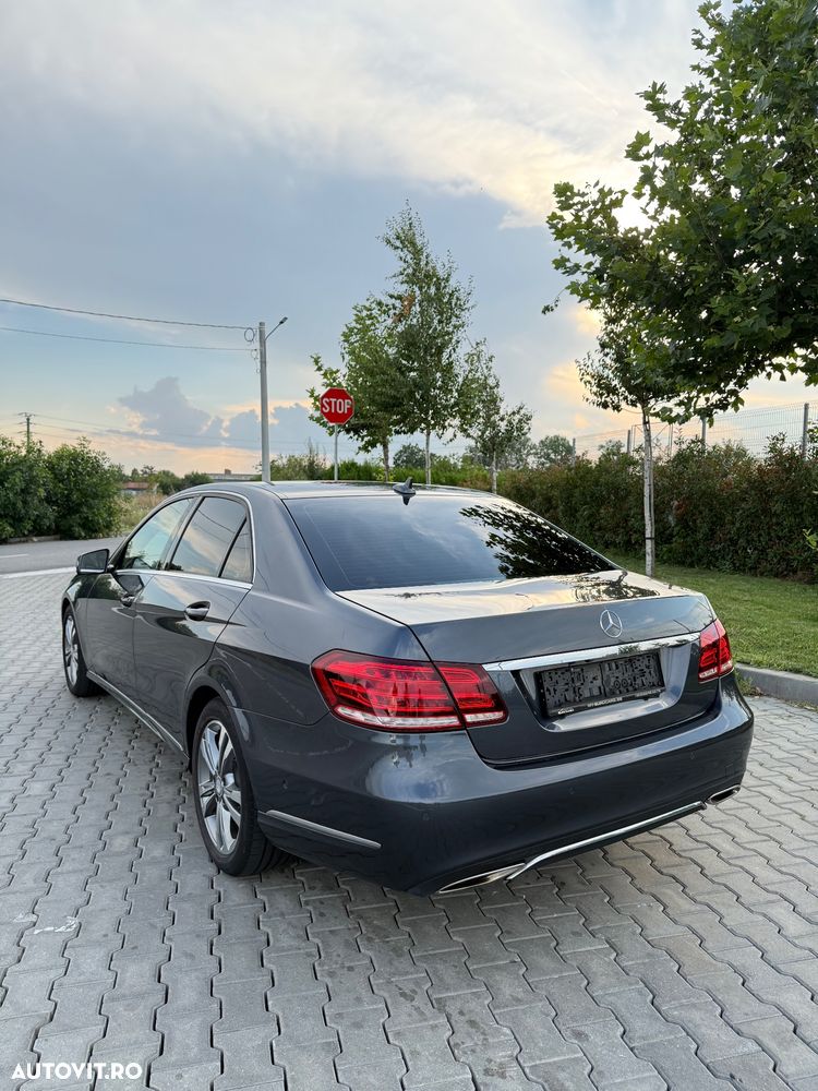 Mercedes-Benz E - 4
