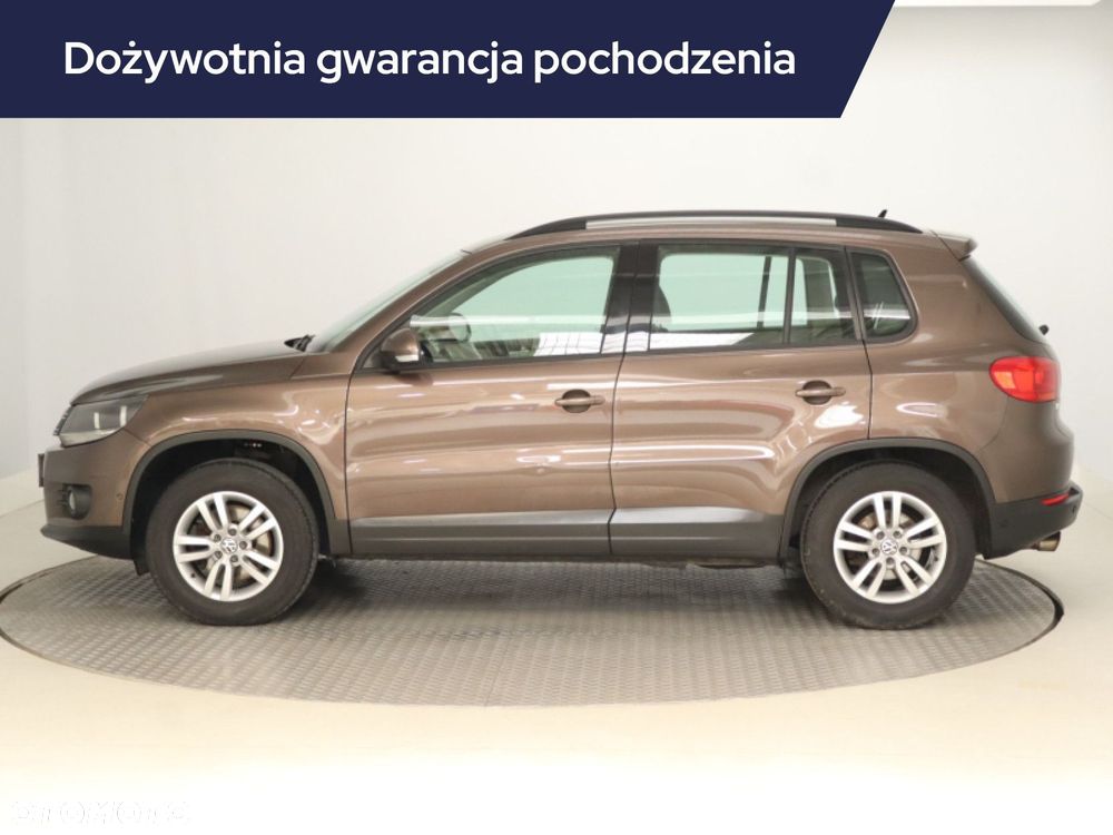 Volkswagen Tiguan - 4
