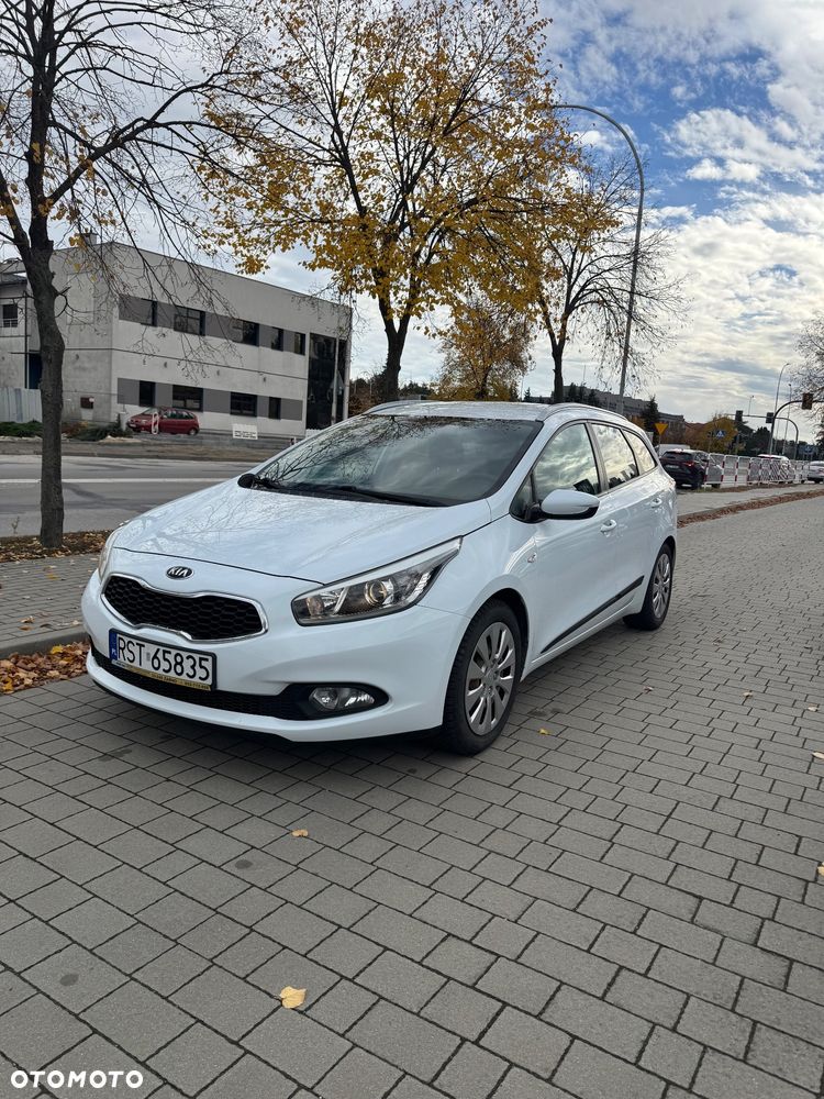 Kia Ceed - 3