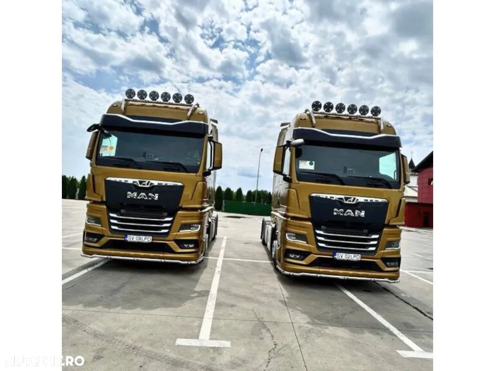 Man TGX / XXL / XLX / Bullbar H / Inox - 7