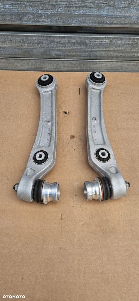 AUDI OE E-TRON Q7 Q8 A8 WAHACZ PRAWY PRZÓD 4M0407152H 4M0407156D NOWY - 1