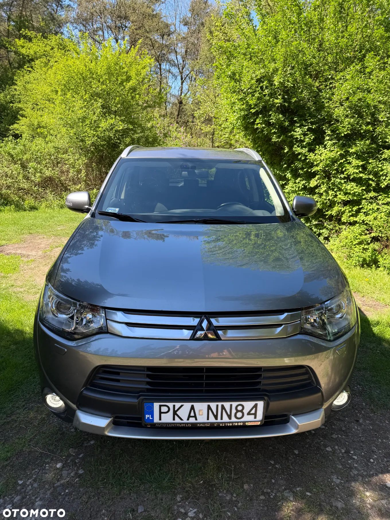 Mitsubishi Outlander - 1