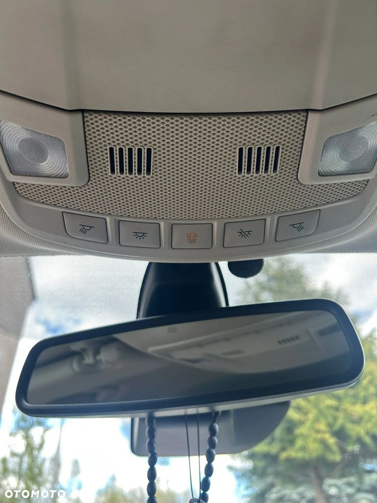 Ford Mondeo 2.0 TDCi Titanium PowerShift - 26