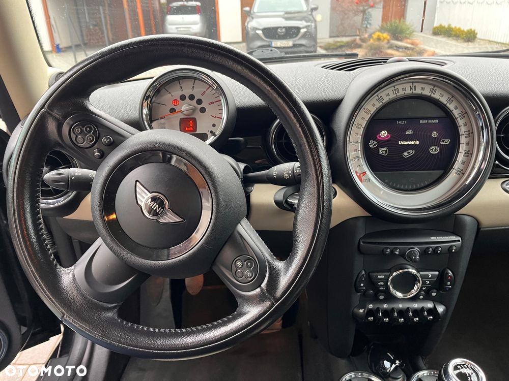 MINI Clubman Cooper D - 22