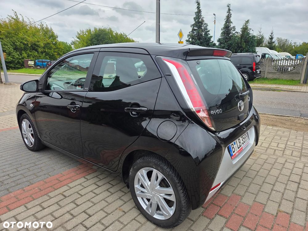 Toyota Aygo x-play Edition S+ - 4
