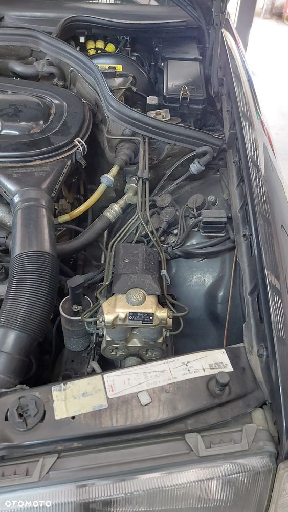Mercedes-Benz W124 (1984-1993) - 18