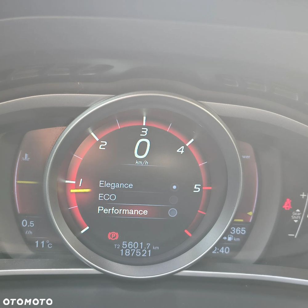 Volvo V40 D2 Drive-E Ocean Race - 21