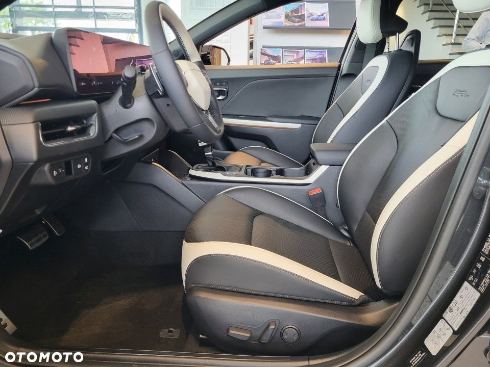 Kia K4 - 31