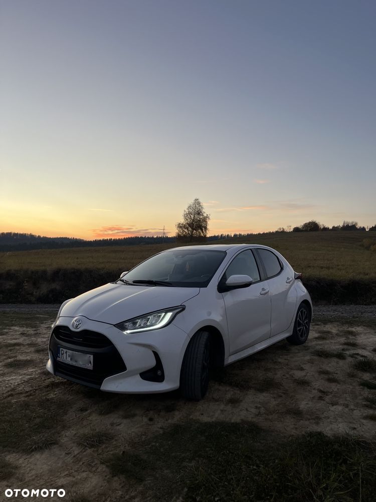 Toyota Yaris 1.5 Comfort CVT - 1