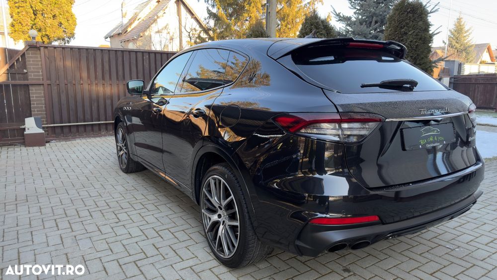 Maserati Levante - 30
