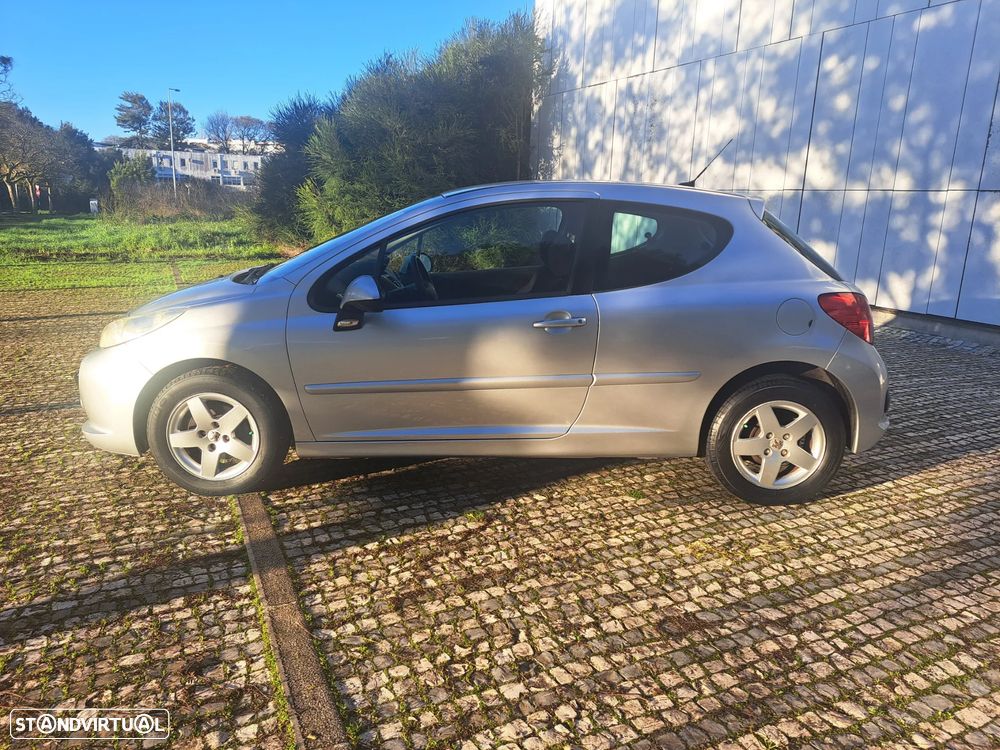 Peugeot 207 1.4 16V Sport - 9