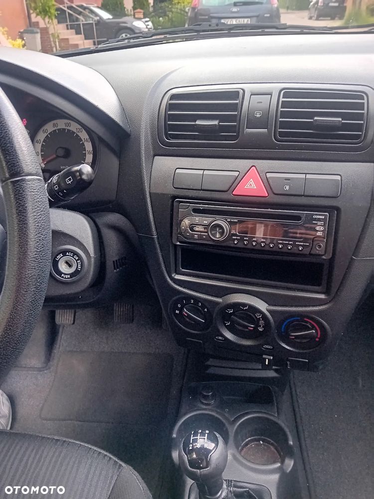 Kia Picanto 1.1 - 9
