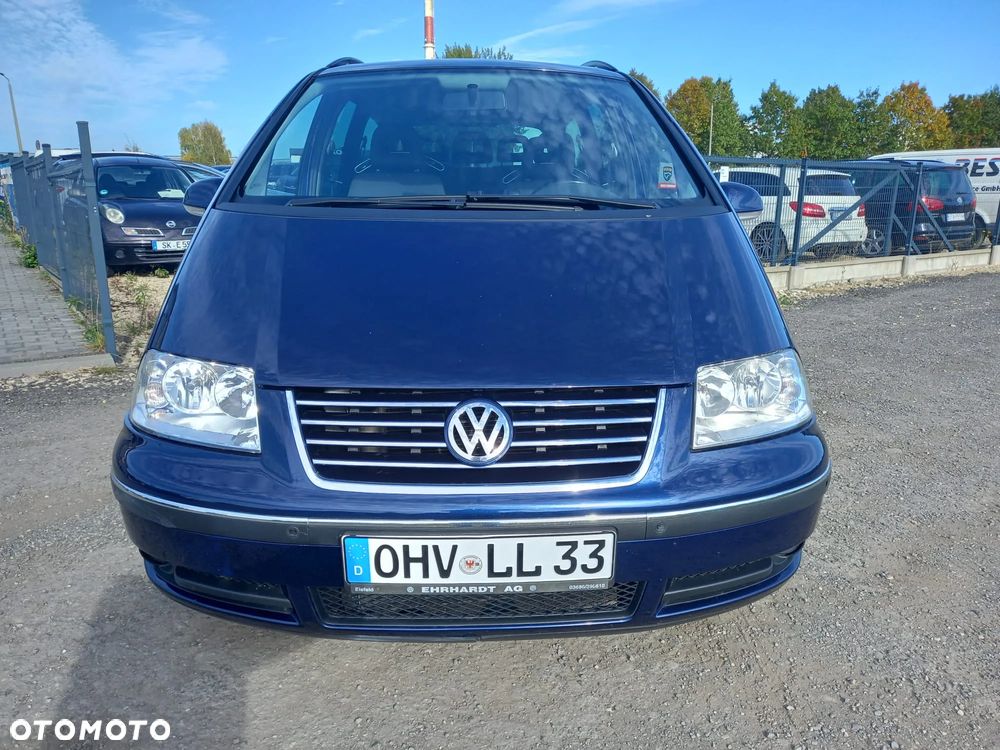 Volkswagen Sharan 2009 photo 3