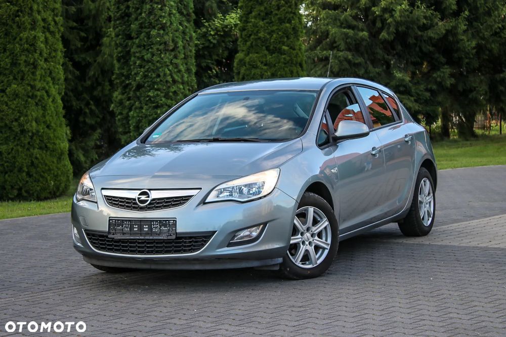 Opel Astra 1.4 Turbo Edition - 4