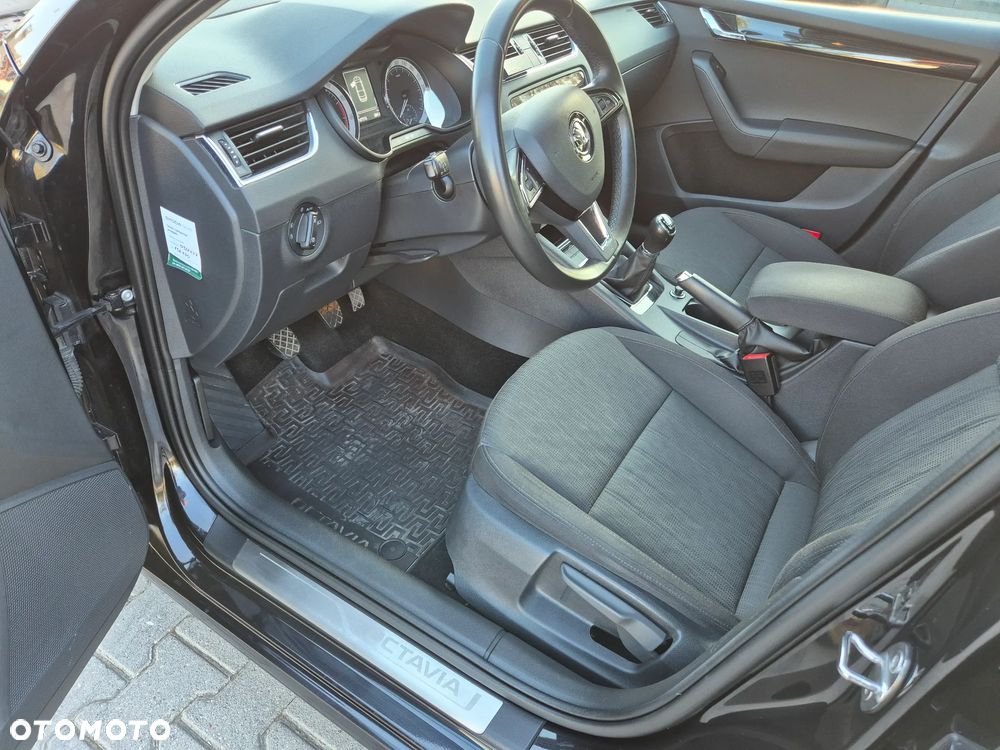 Skoda Octavia 1.4 TSI Style - 11
