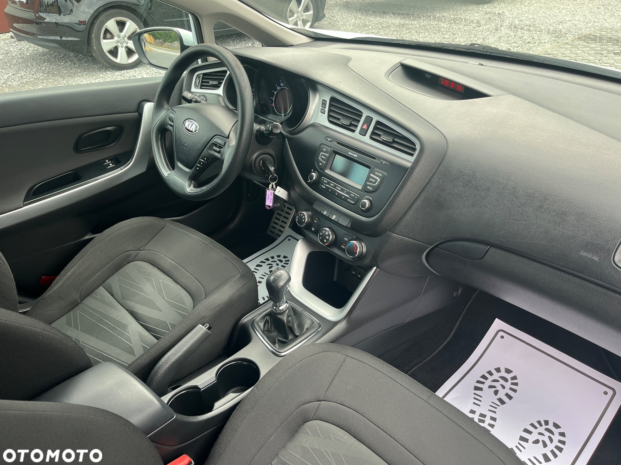 Kia Ceed - 22