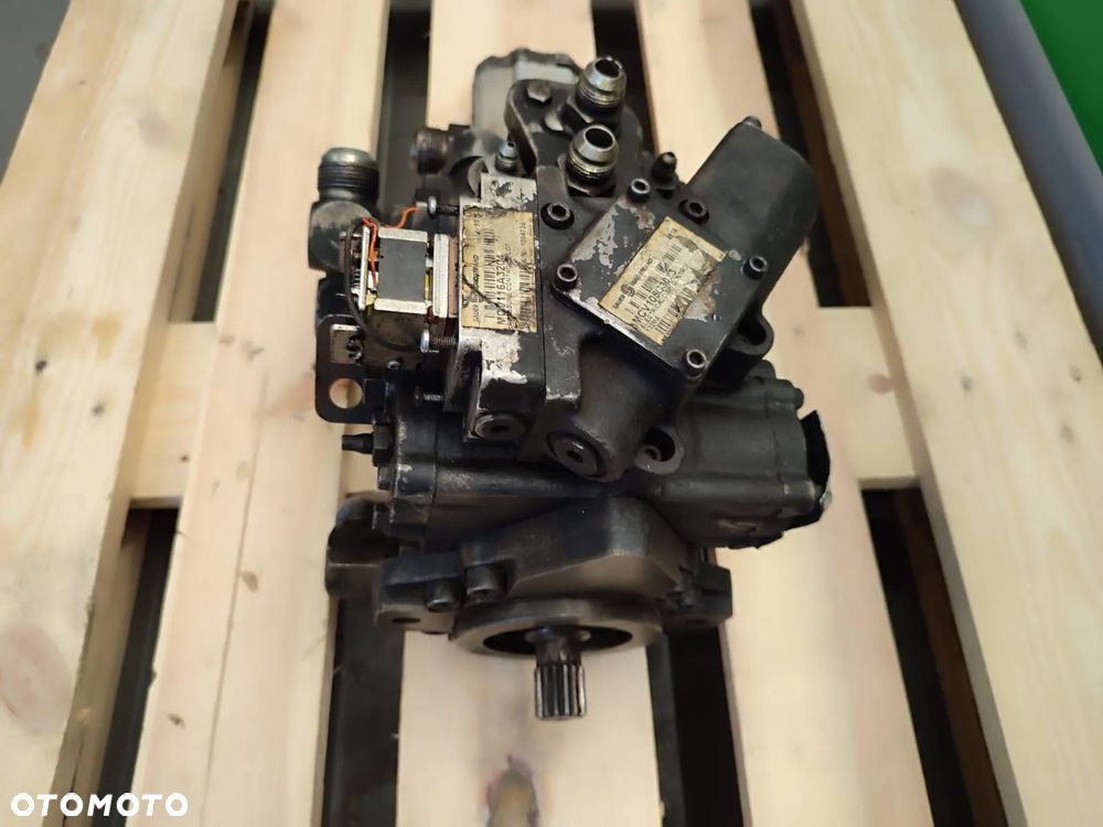 Elektrozawór SAUER MCV116A3204 MCV105C3023 JLG 660 - 9