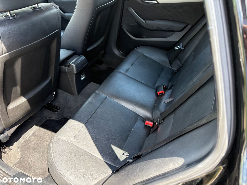 BMW X1 sDrive18d - 19