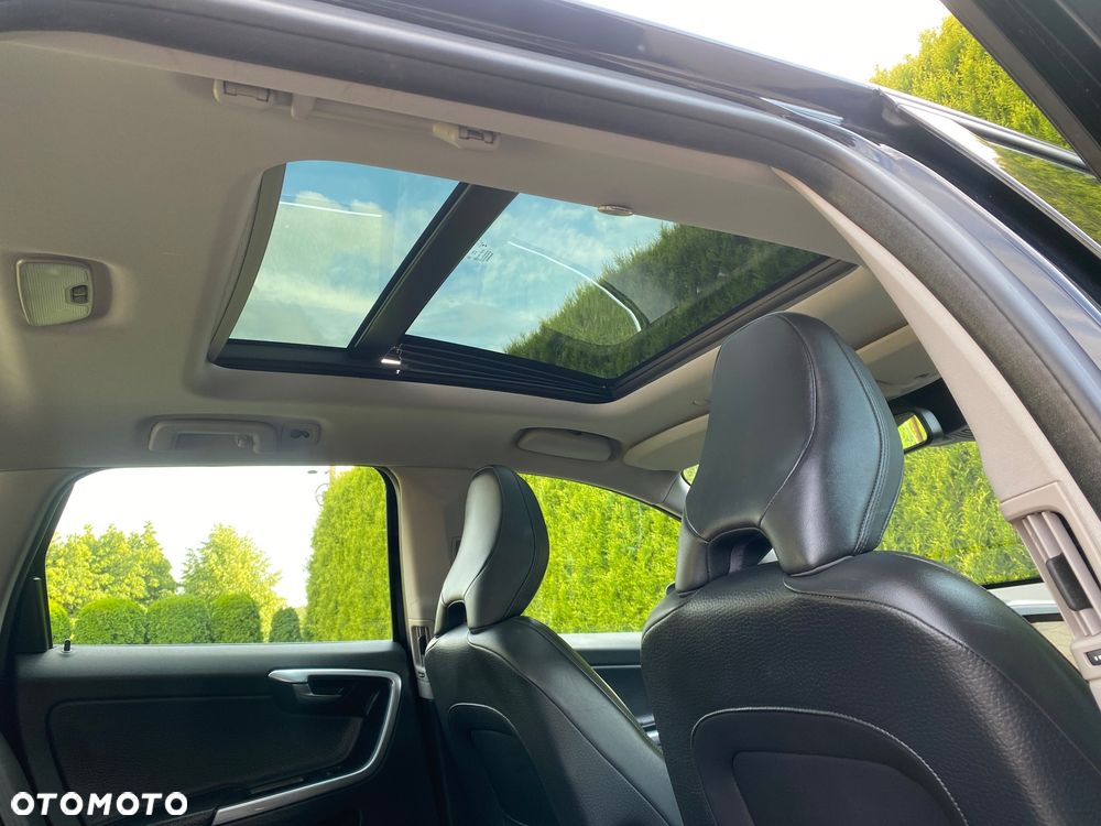 Volvo XC 60 D3 Momentum - 31