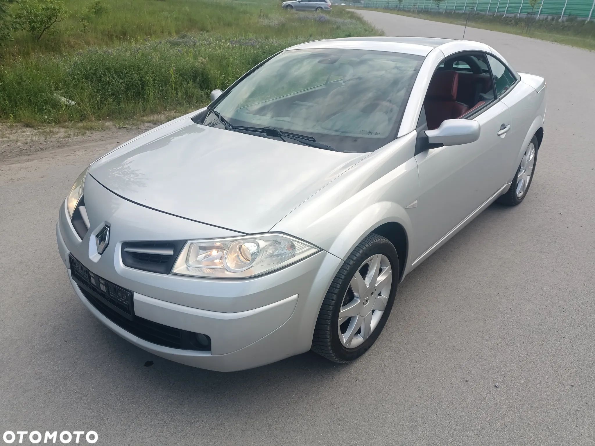 Renault Megane 2.0 Coupe-Cabriolet Avantage - 1