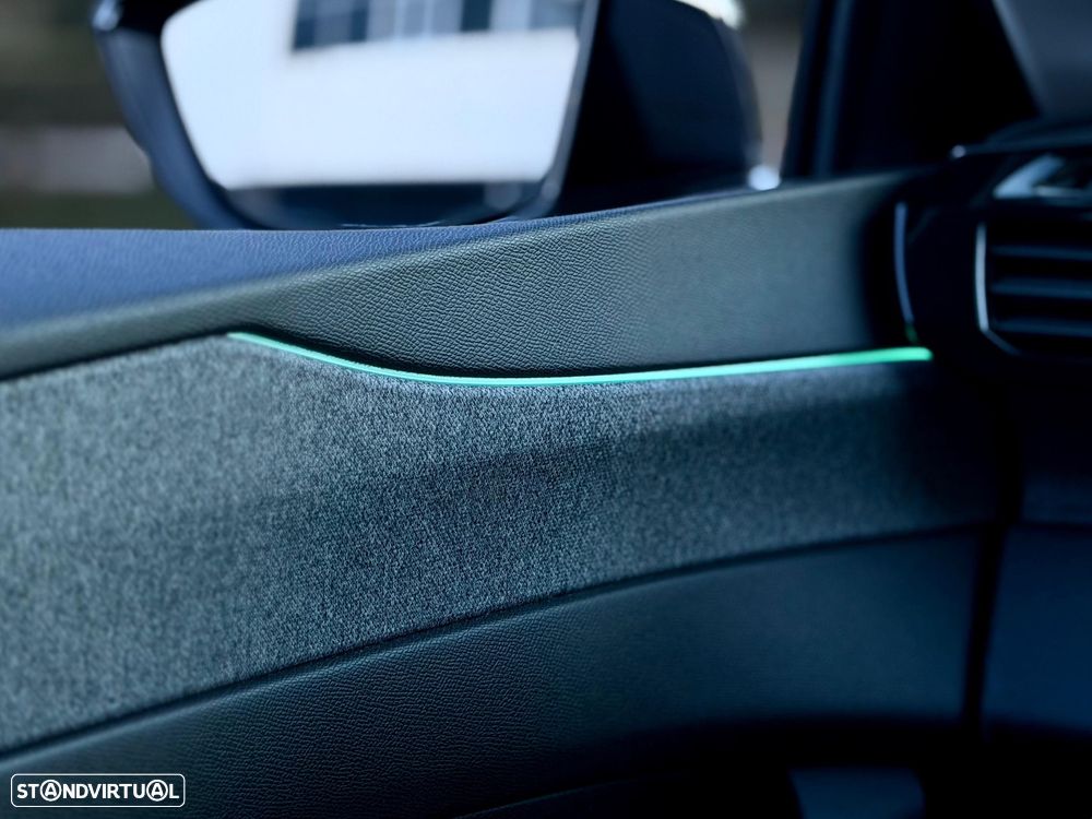 Peugeot 308 SW 1.2 PureTech Allure Full LED EAT8 - 19