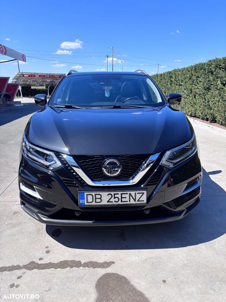 Nissan Qashqai 1.3 DIG-T TEKNA - 1