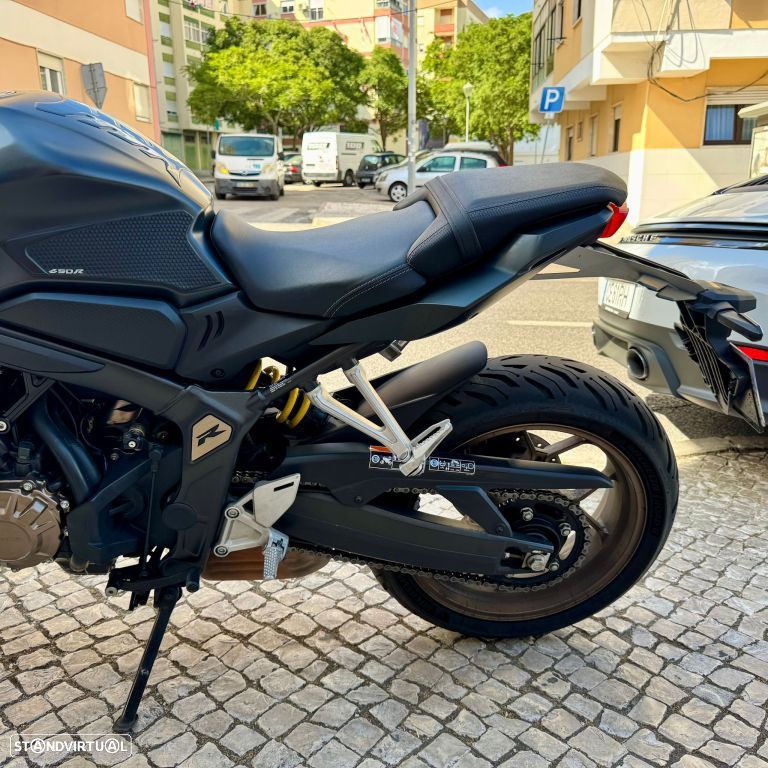 Honda CB 650 RA - 23