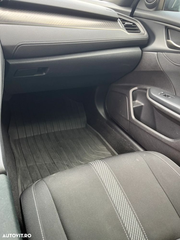 Honda Civic 1.5 VTEC Turbo Sport Plus - 16