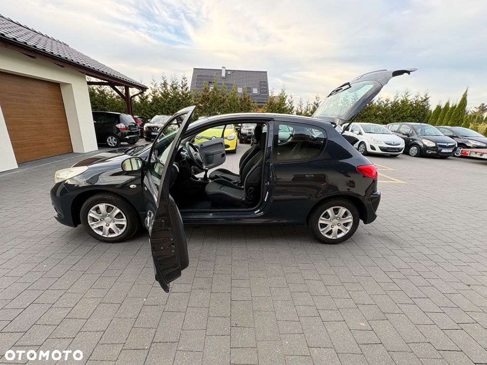 Peugeot 206 plus - 15