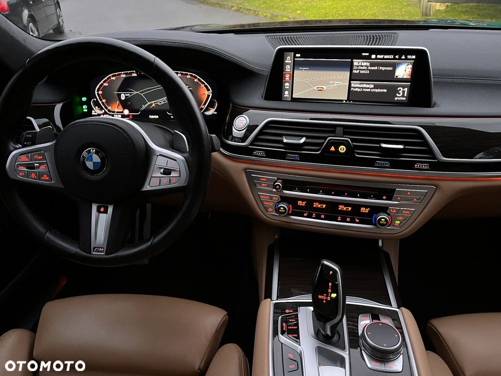 BMW Seria 7 740d xDrive - 21