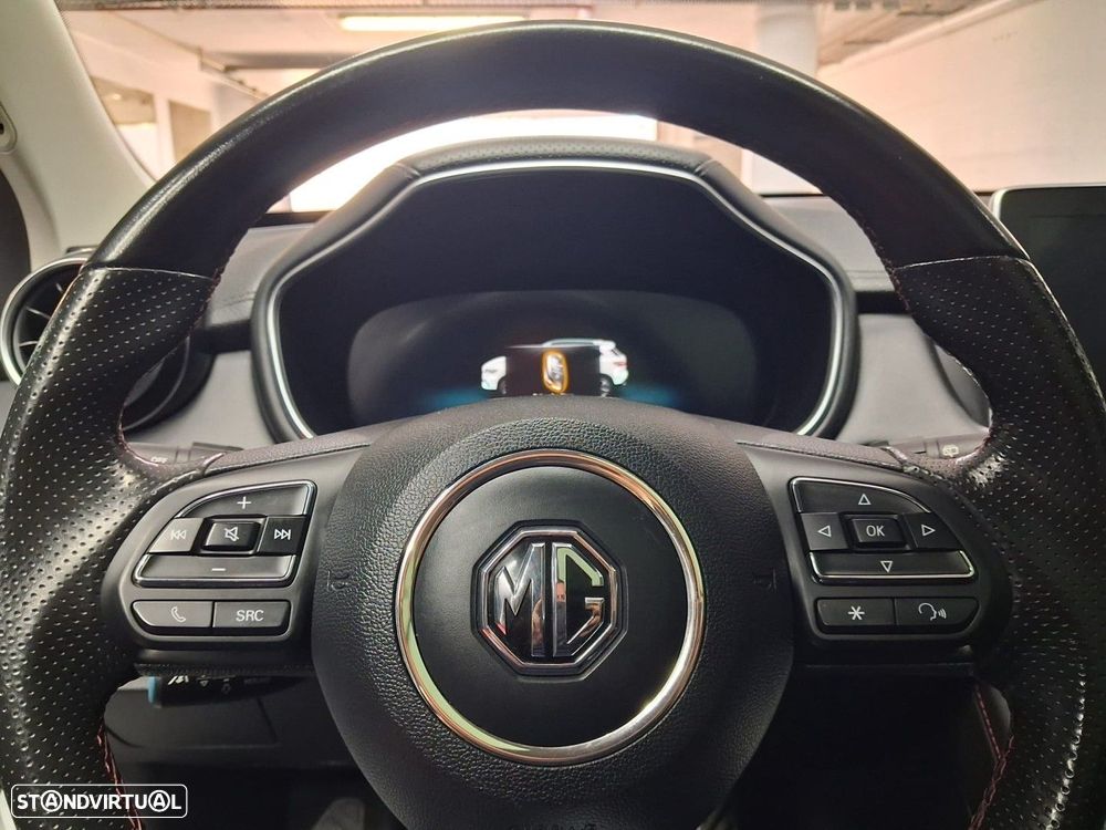 MG EHS 1.5 T-GDI Plug-in Hybrid Luxury - 16