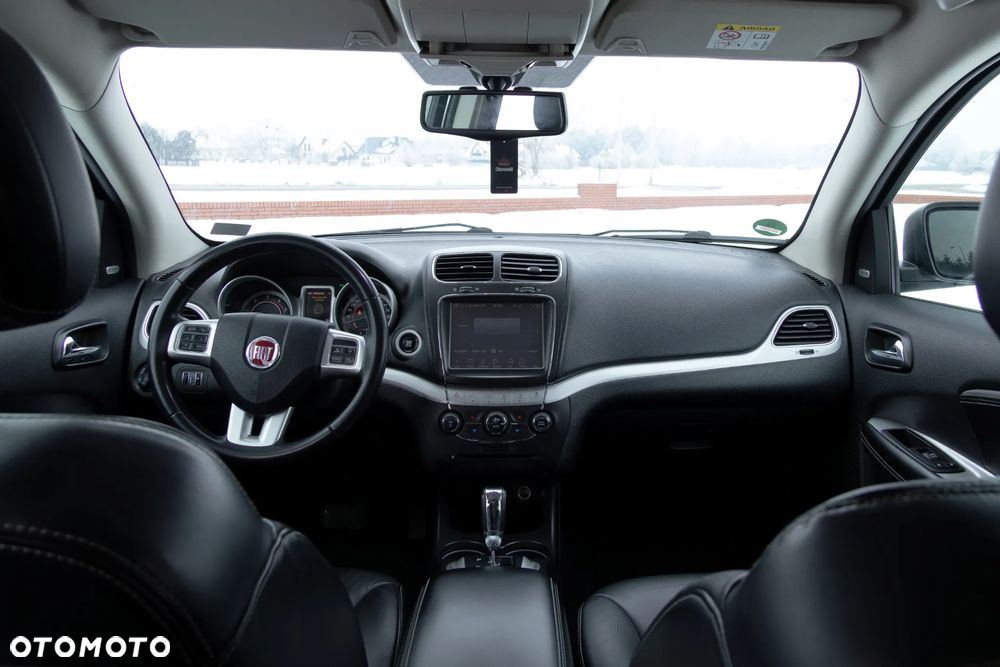 Fiat Freemont 2.0 Multijet Black Code AWD - 13