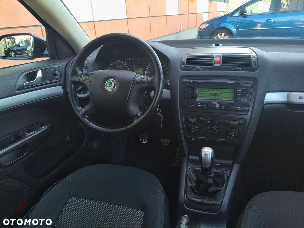 Skoda Octavia 2.0 TDI DPF 4x4 Scout - 14