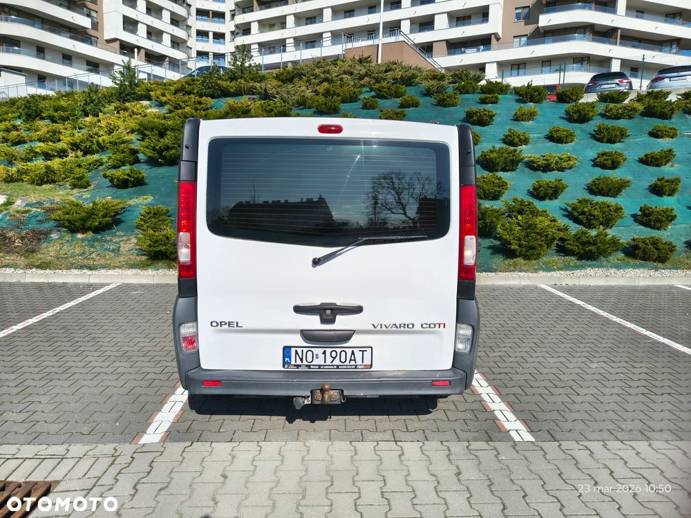 Opel Vivaro - 5