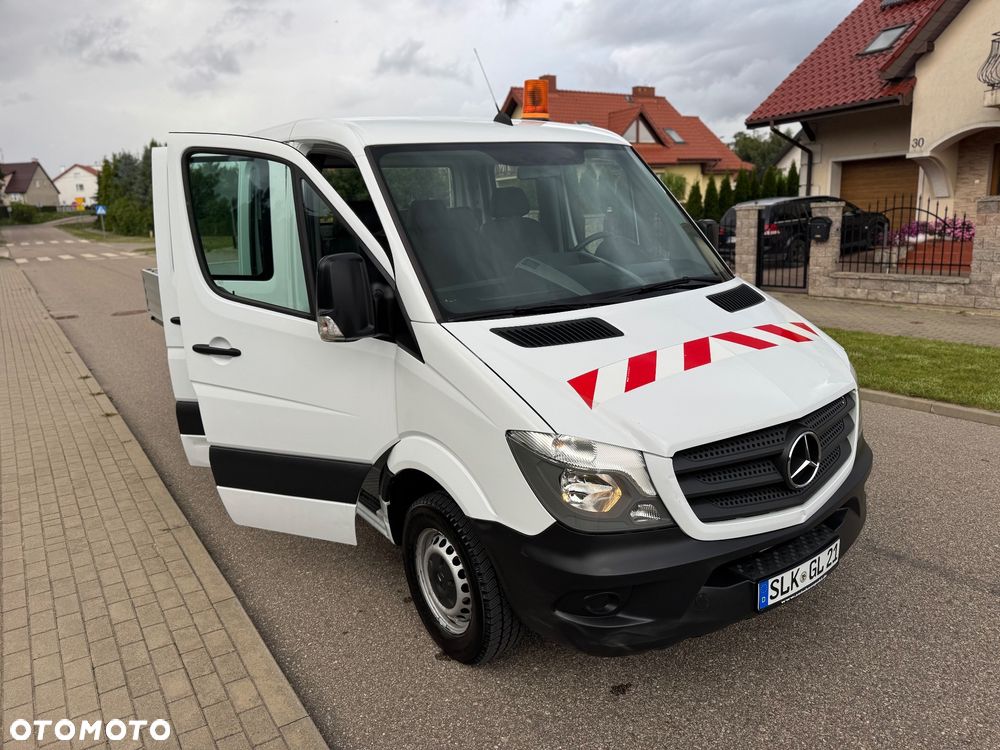 Mercedes-Benz Sprinter - 38