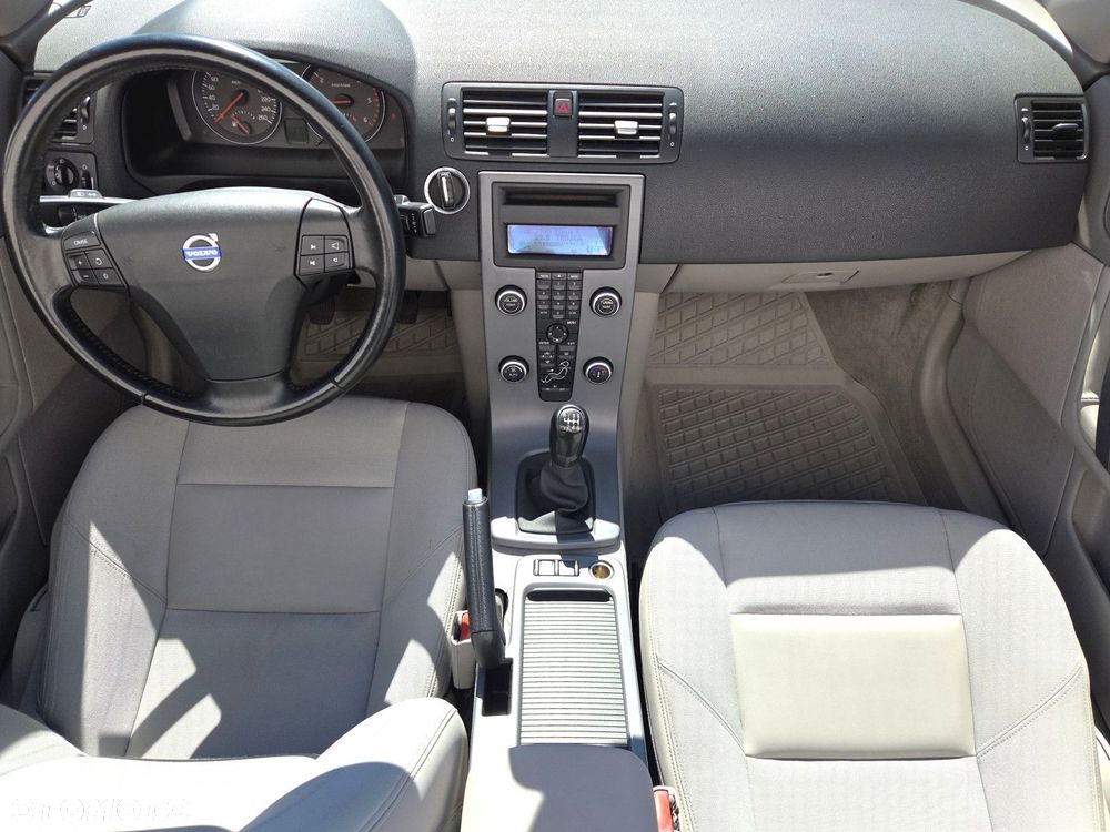 Volvo C70 - 26