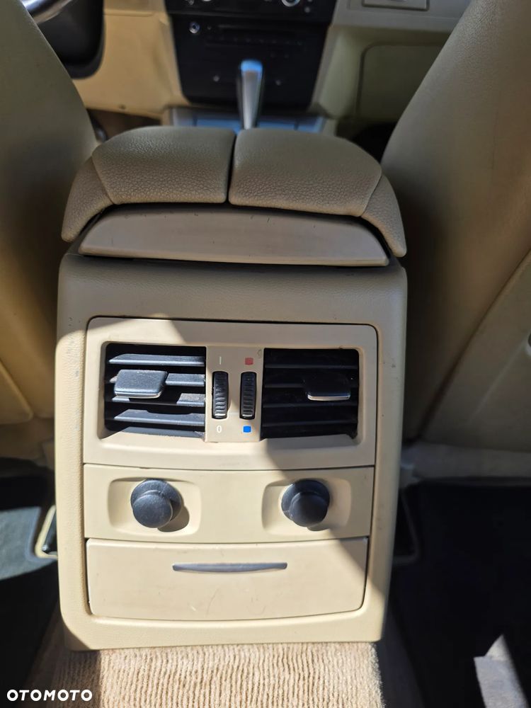 BMW Seria 3 318d DPF - 12