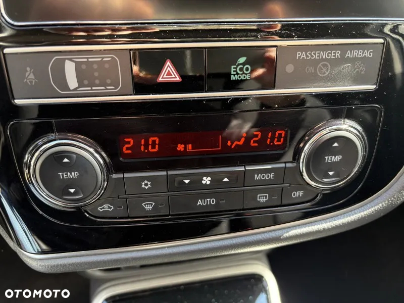 Mitsubishi Outlander 2.0 Intense + SDA 4WD CVT - 21