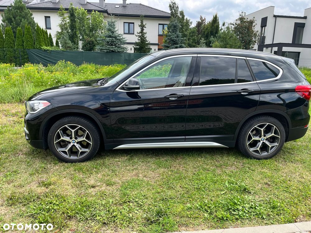 BMW X1 xDrive25i Sport Line - 2