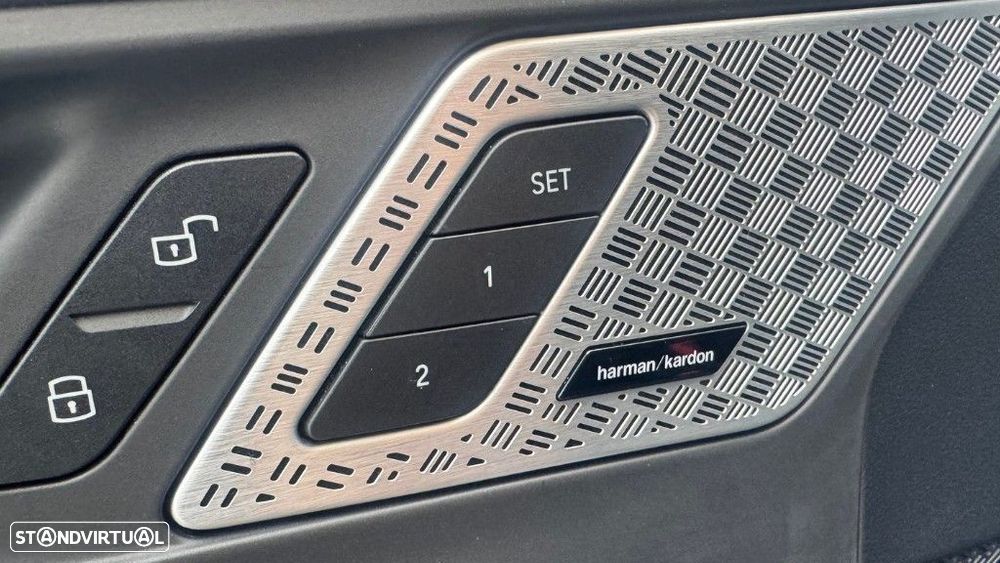 BMW iX1 xDrive30 - 12