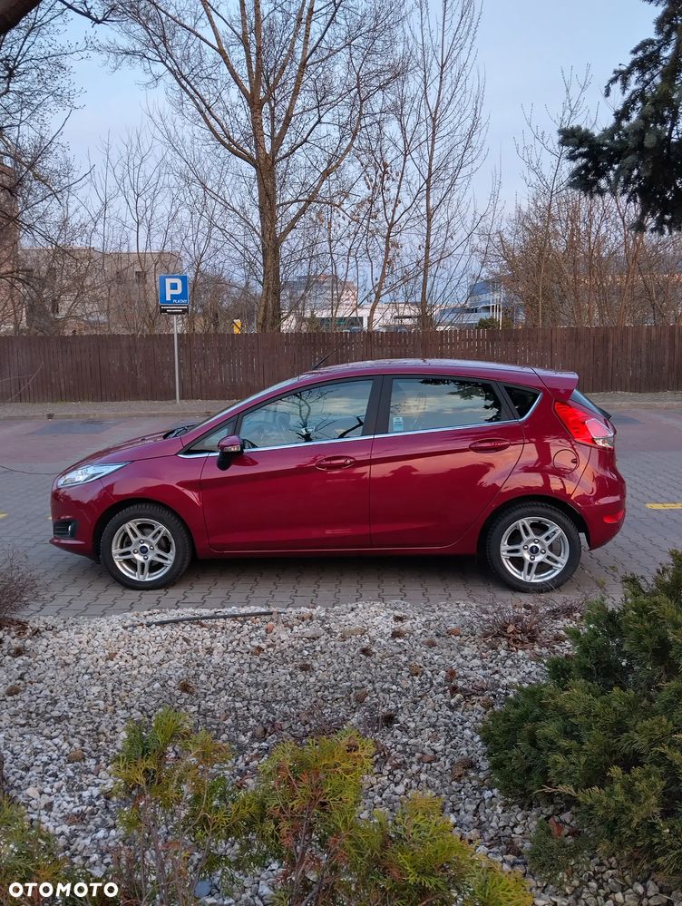 Ford Fiesta - 17