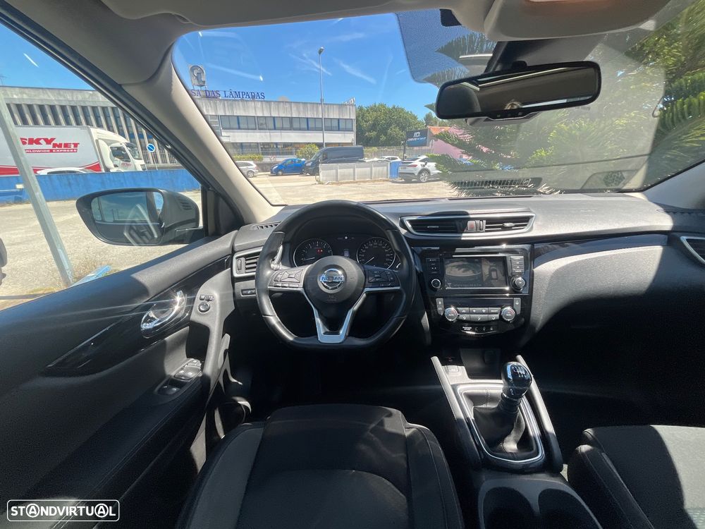 Nissan Qashqai 1.3 DIG-T N-Connecta J18 - 50