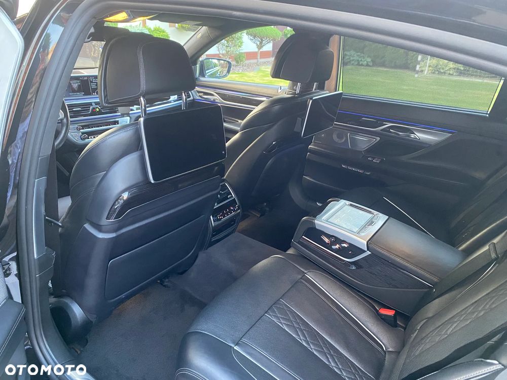 BMW Seria 7 730Ld - 21