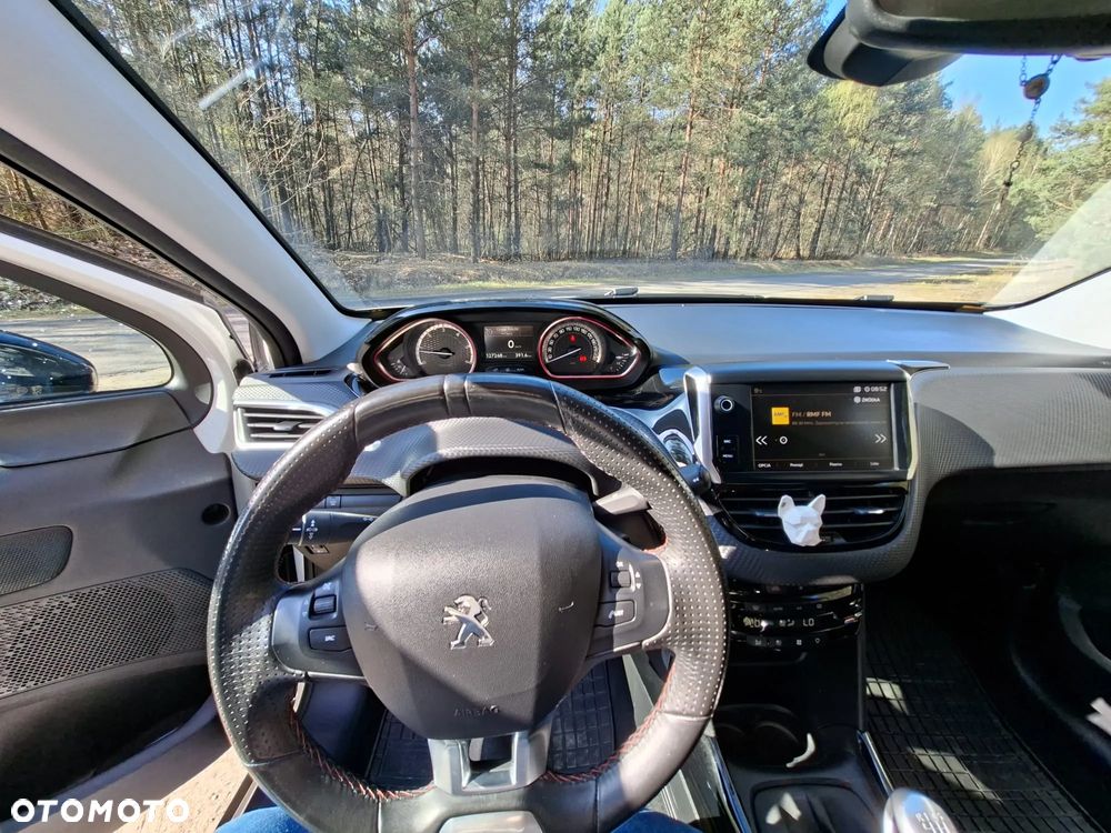 Peugeot 2008 BlueHDi FAP 120 STOP & START GT-Line Edition - 9