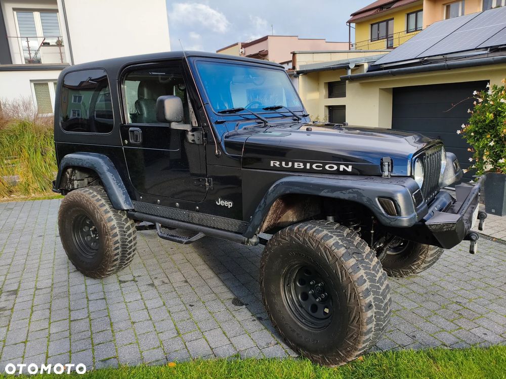 Jeep Wrangler - 2
