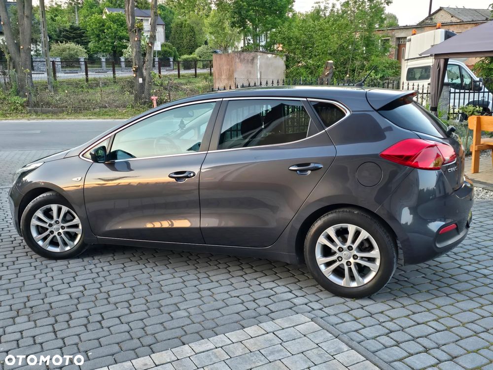 Kia Ceed 1.6 GDI Vision - 16
