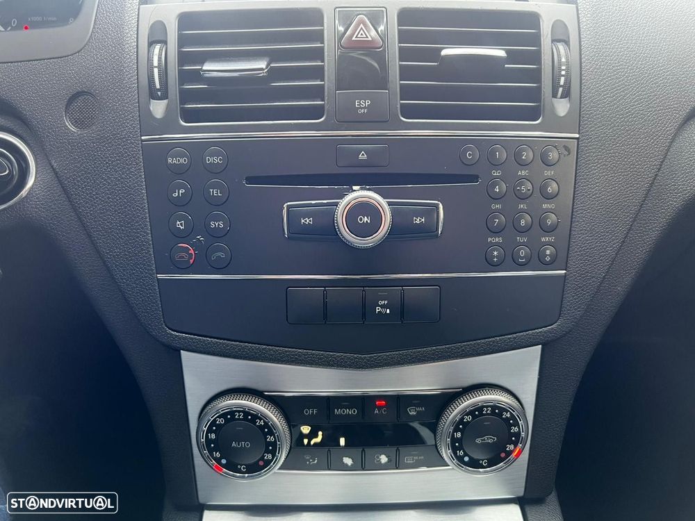 Mercedes-Benz C 180 K Elegance BlueEfficiency - 31