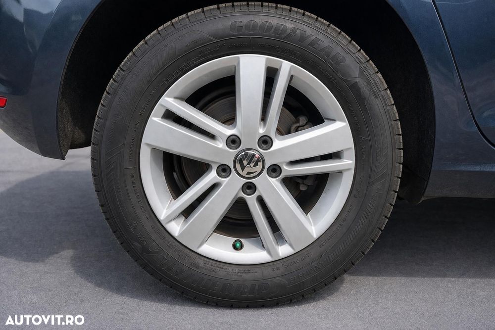 Volkswagen Golf 1.2 TSI DSG MATCH - 19