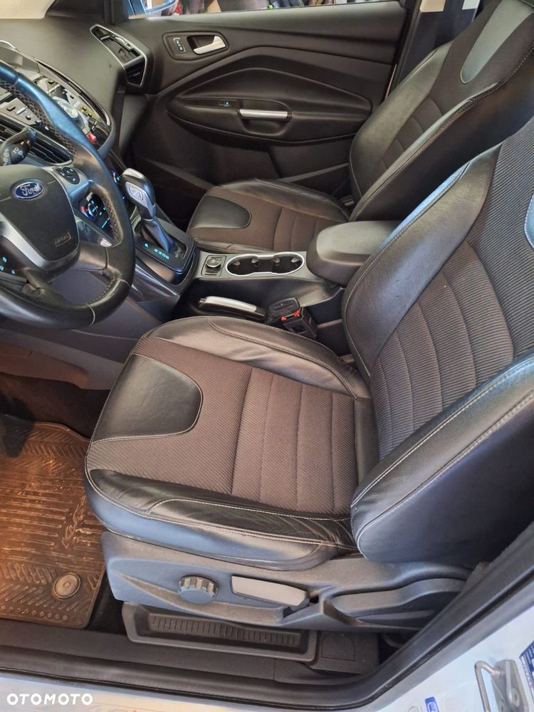 Ford Kuga 2.0 TDCi 4WD Titanium Plus - 8