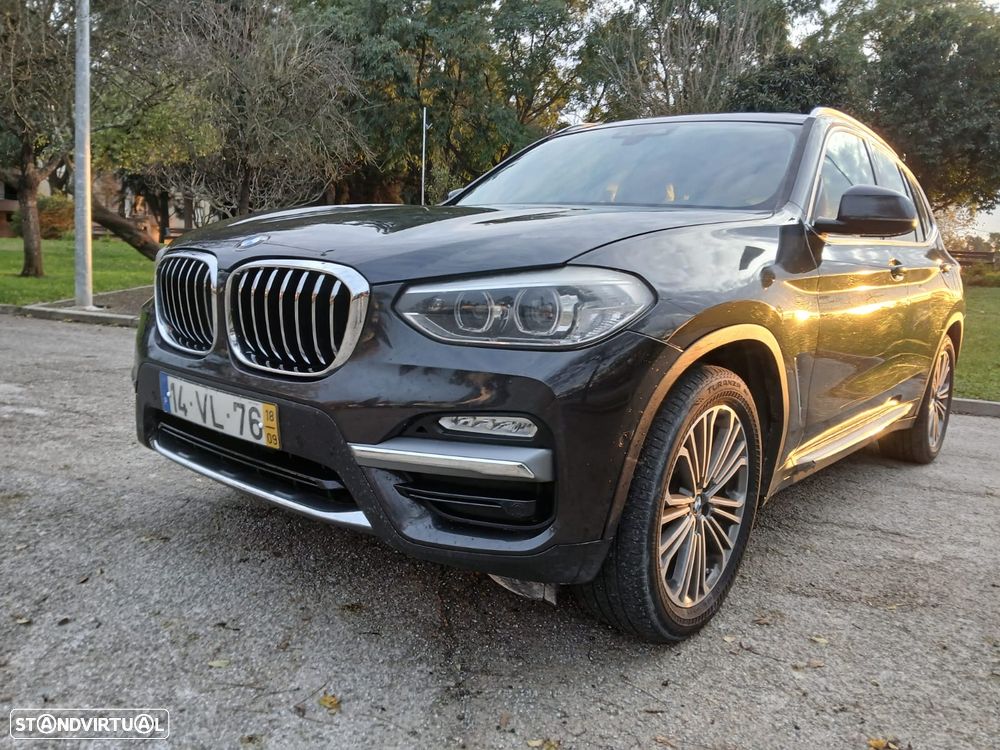 BMW X3 20 d xDrive Line Luxury - 8